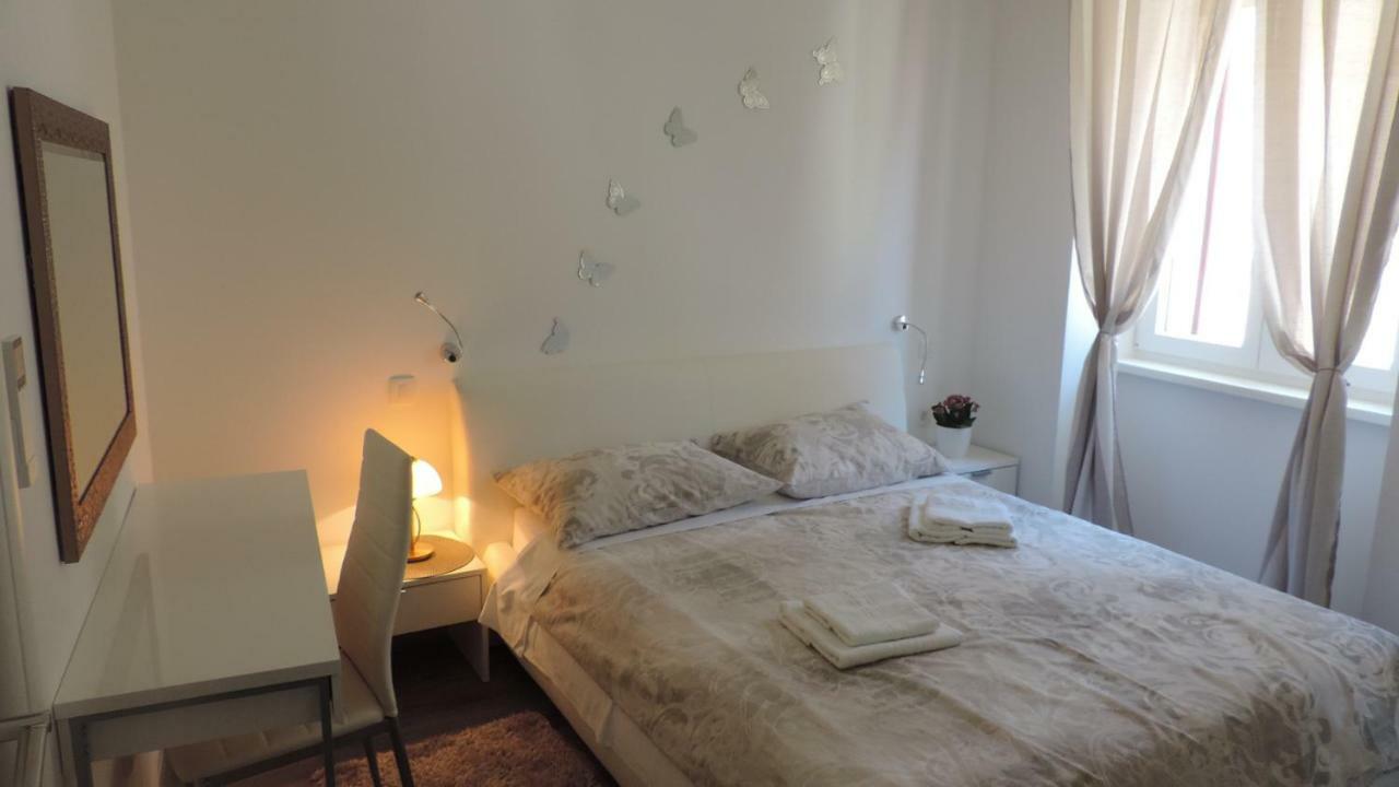 Apartment & Room Ivan Šibenik Dış mekan fotoğraf